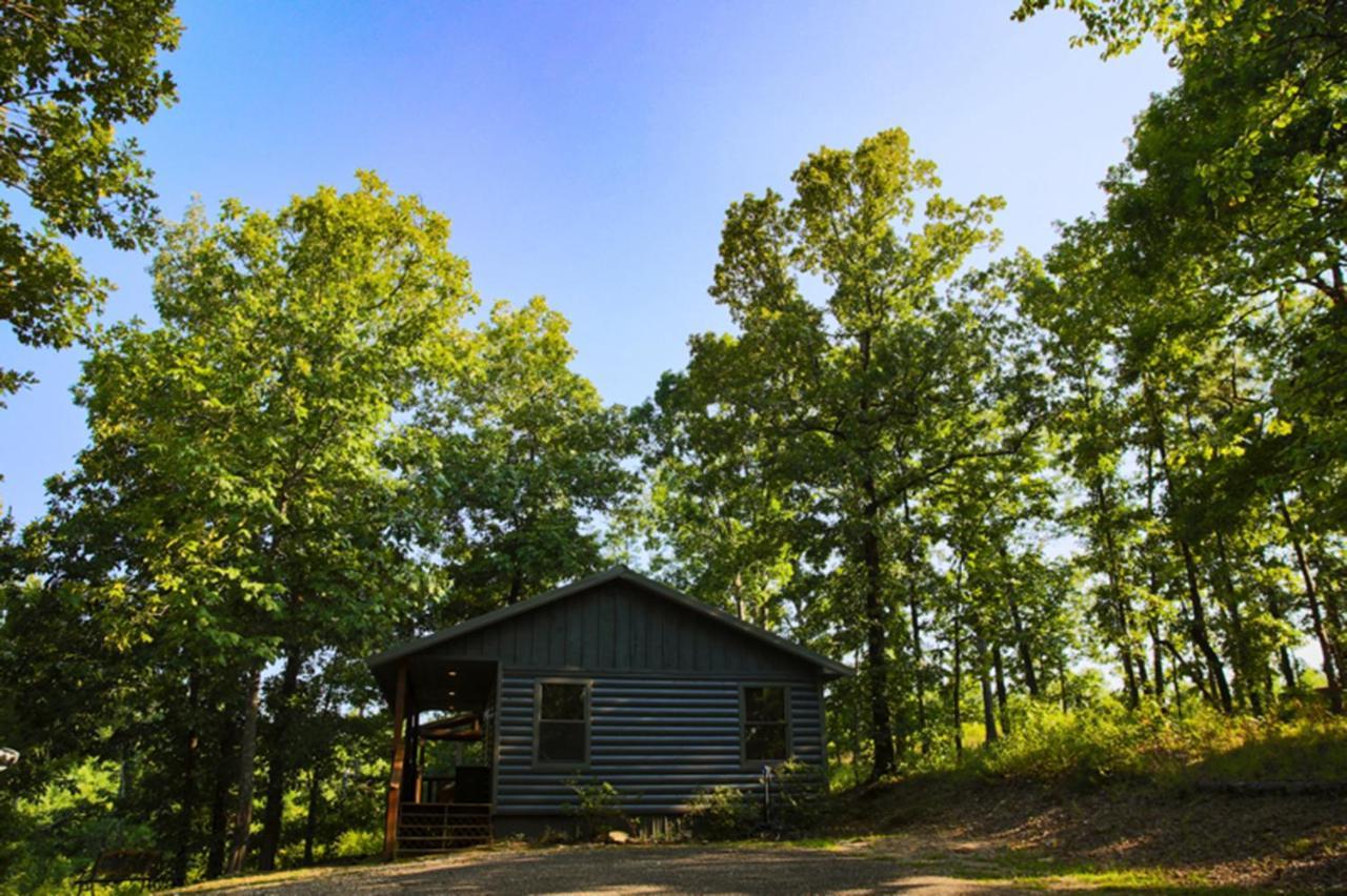 Camphouse At Eagle Ridge Includes Hot Tub, Wifi, And Charcoal Grill Cabin Villa Broken Bow Exterior photo