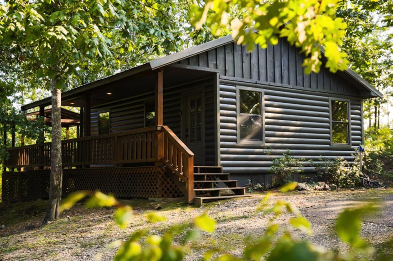 Camphouse At Eagle Ridge Includes Hot Tub, Wifi, And Charcoal Grill Cabin Villa Broken Bow Exterior photo